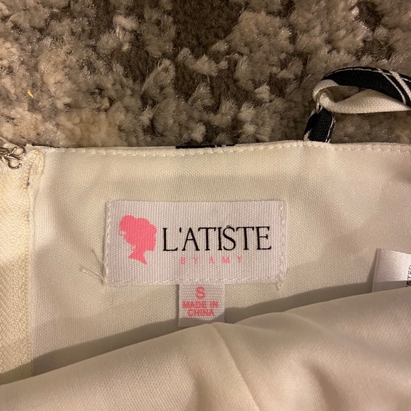 B&W striped 2 piece - Picture 2 of 3